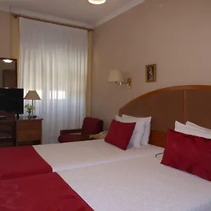  Hotel Larbelo